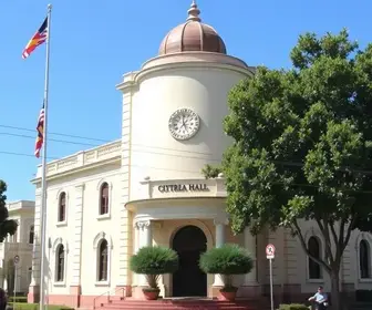 Prefeitura de Fortaleza entrega 158 papéis da casa